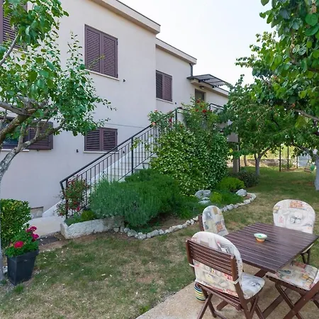 Apartmán David With Balcony