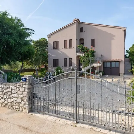 Apartmán David With Balcony