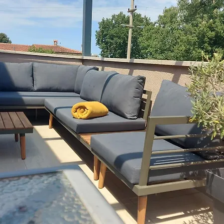 David With Balcony דירה Dračevac